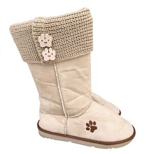 The Animal Rescue Site warm cozy light brown Paw Print women’s boots size 9